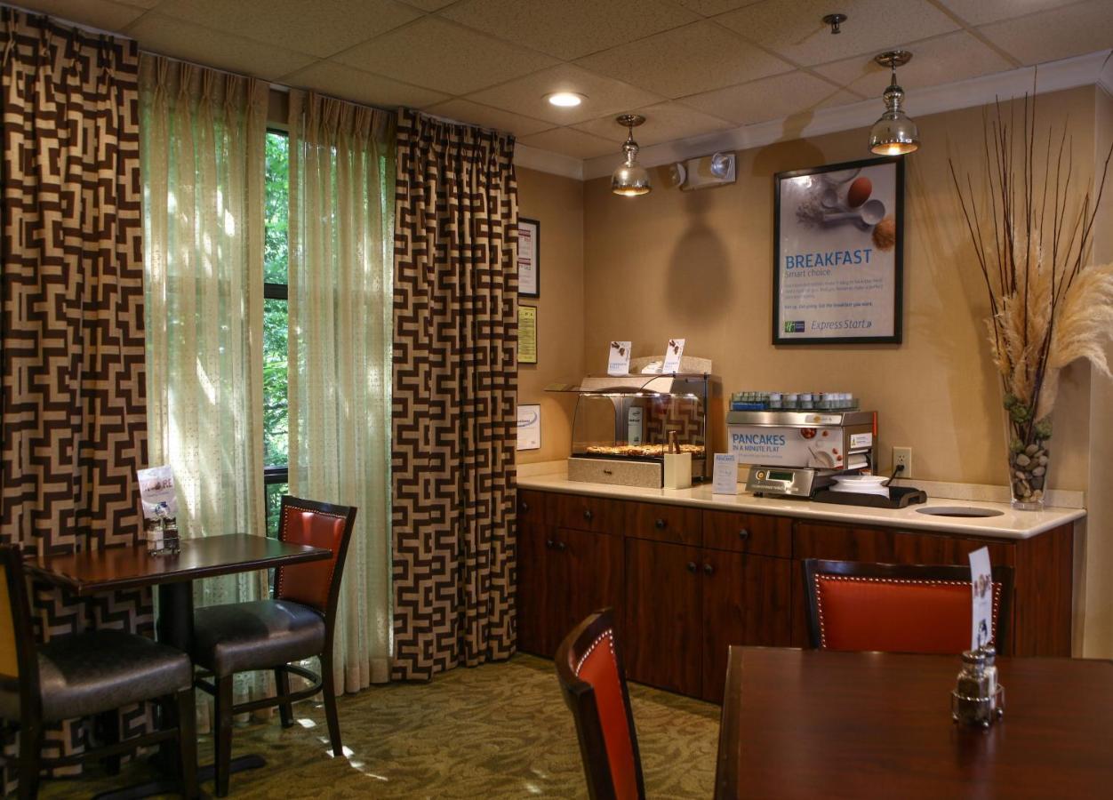 Holiday Inn Express Hotel & Suites - Atlanta/Emory University Area By Ihg Decatur Exterior photo