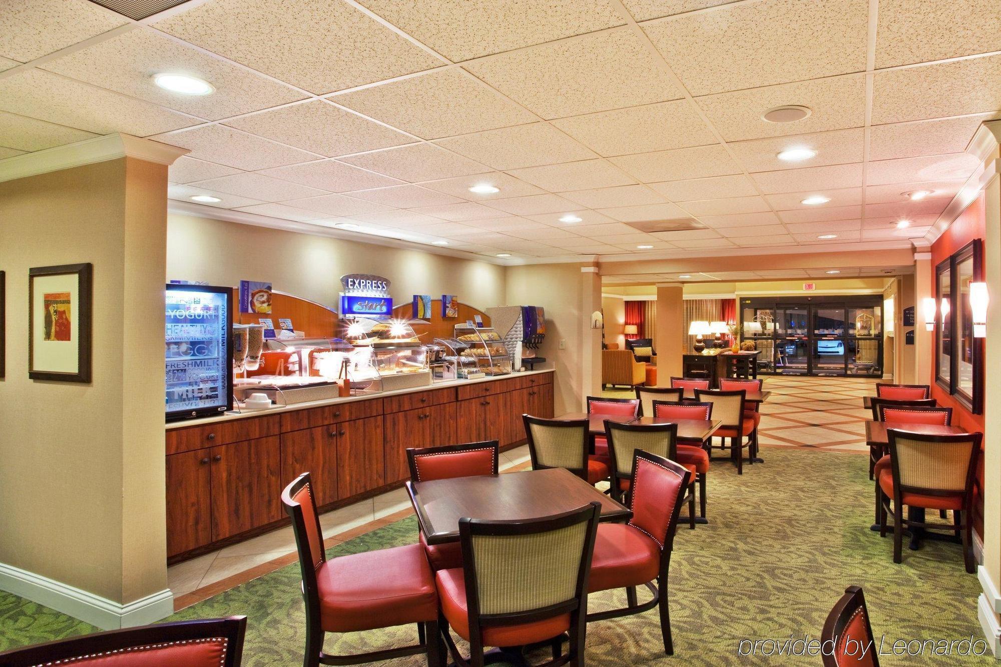 Holiday Inn Express Hotel & Suites - Atlanta/Emory University Area By Ihg Decatur Exterior photo